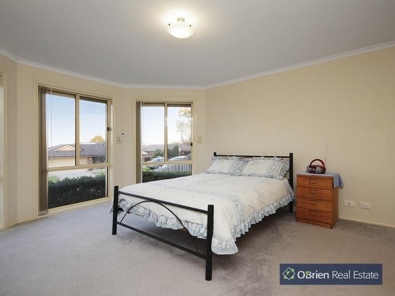 145 The Promenade, Narre Warren South VIC 3805