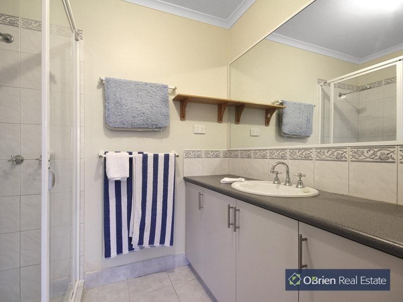 145 The Promenade, Narre Warren South VIC 3805