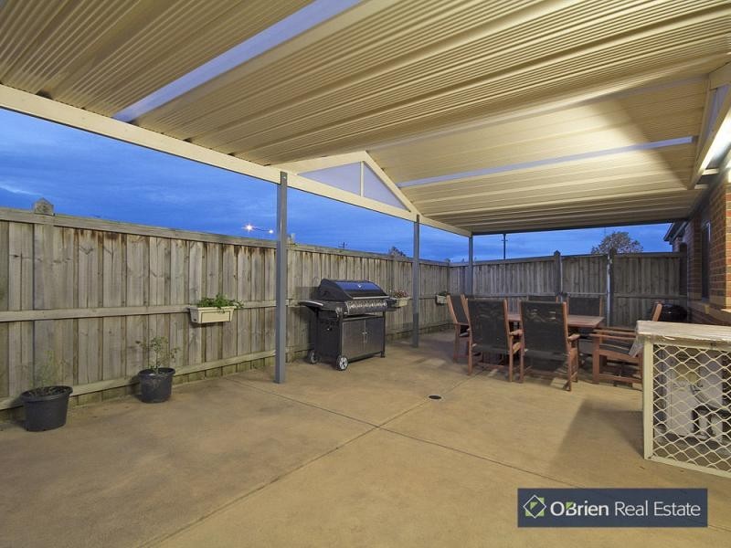 10 Shearers Court, Pakenham VIC 3810