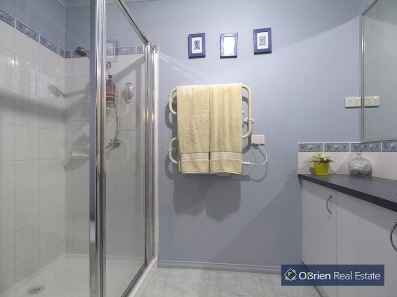 10 Shearers Court, Pakenham VIC 3810