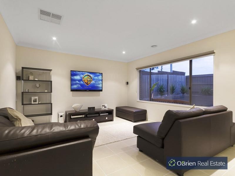 87 Malua Circuit, Sandarra, Sandhurst VIC 3977