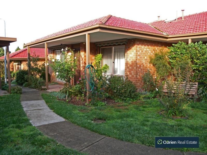 129/6 Melville Park Drive, Aveo Edrington Park, Berwick VIC 3806