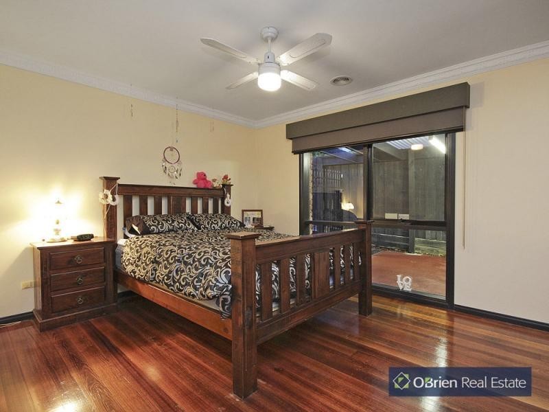 9 Knight Court, Endeavour Hills VIC 3802