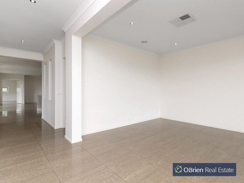 5 Castellana Court, Narre Warren South VIC 3805