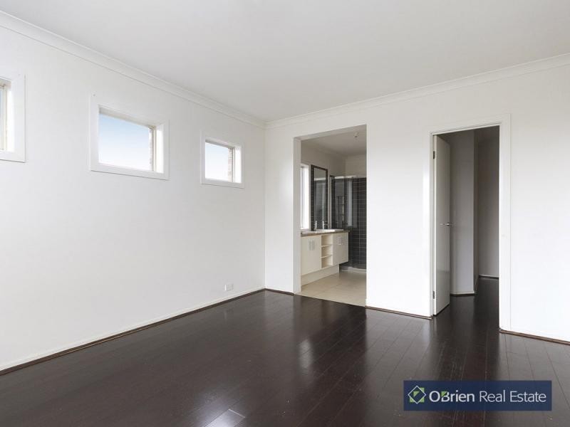 5 Castellana Court, Narre Warren South VIC 3805