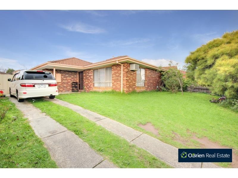 32 Leigh Court, Doveton VIC 3177