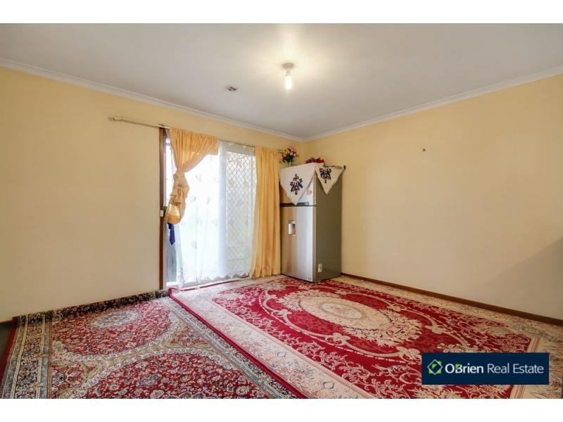 32 Leigh Court, Doveton VIC 3177