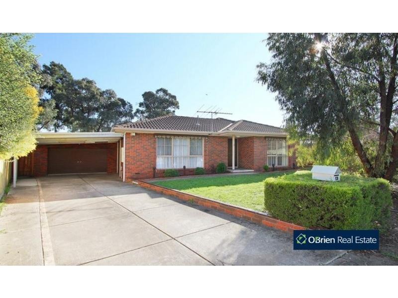4 Heatherlea Crescent, Narre Warren VIC 3805