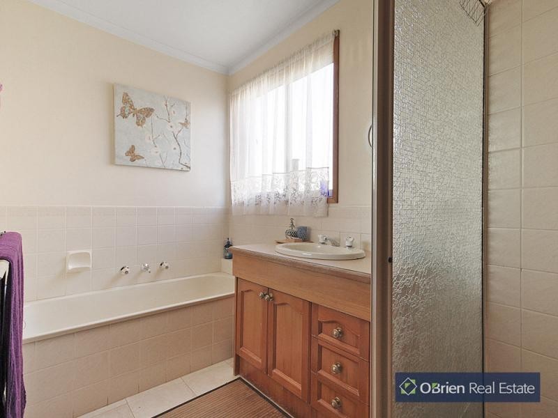 5/13 Lyall Street, Cranbourne VIC 3977