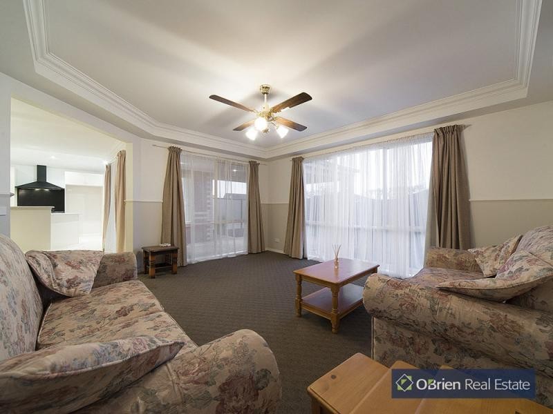 2 Makitti Close, Tooradin VIC 3980