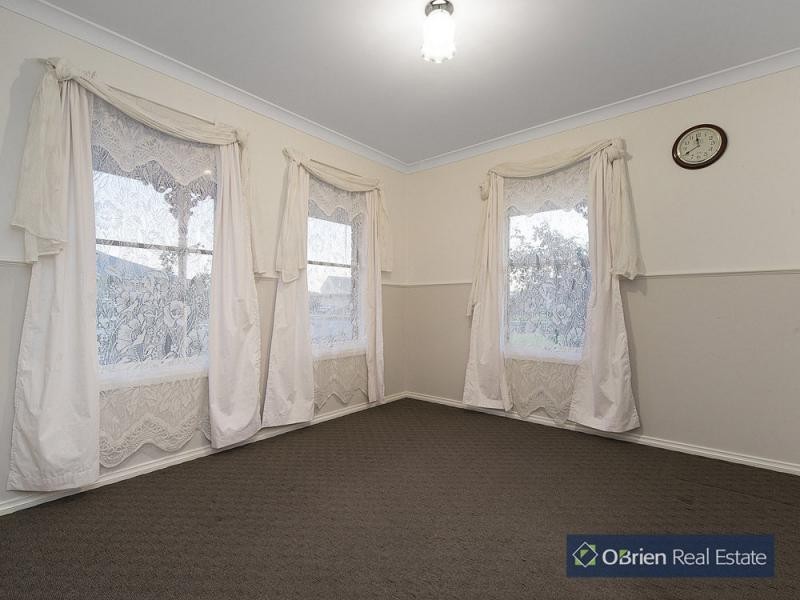 2 Makitti Close, Tooradin VIC 3980