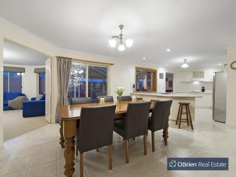 13 Buttonwood Court, Narre Warren South VIC 3805