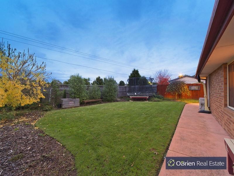 13 Buttonwood Court, Narre Warren South VIC 3805