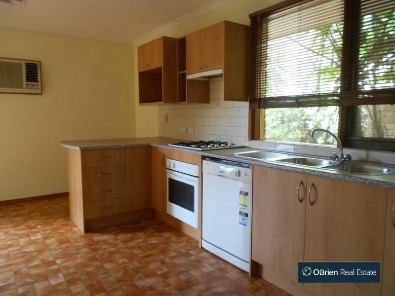 16/7-9 Denise Court, Narre Warren VIC 3805