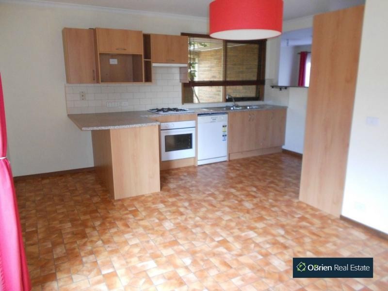 16/7-9 Denise Court, Narre Warren VIC 3805
