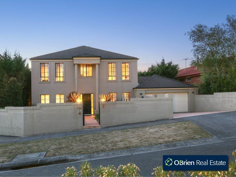 1 Hibberd Court, Berwick VIC 3806