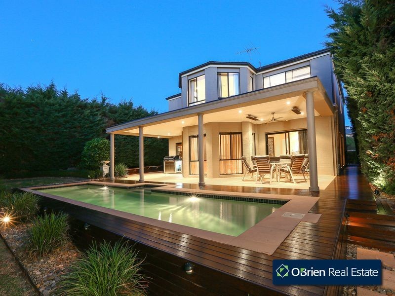 1 Hibberd Court, Berwick VIC 3806