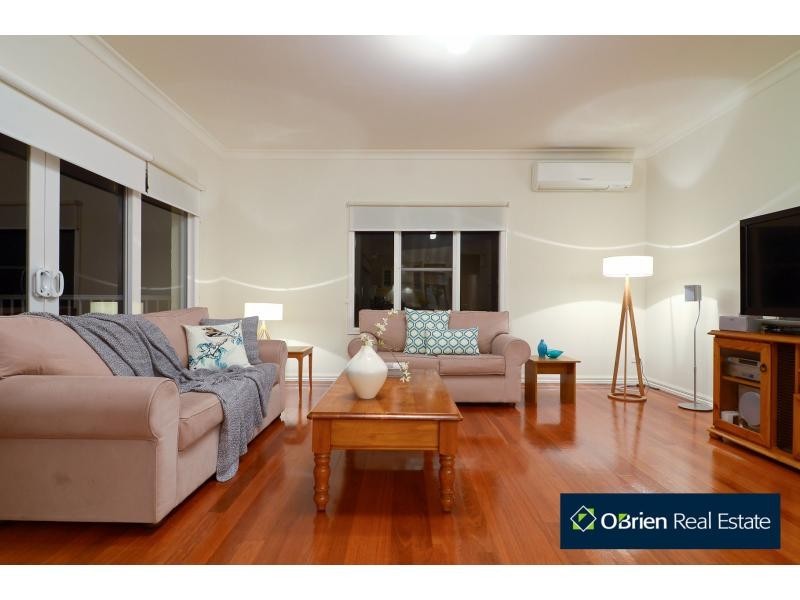 22 Southgate Drive, Berwick VIC 3806