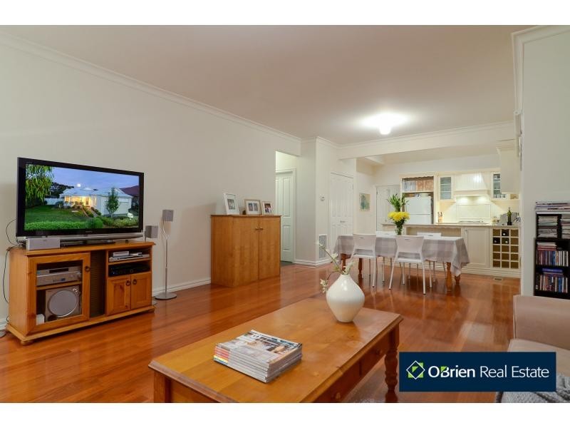 22 Southgate Drive, Berwick VIC 3806