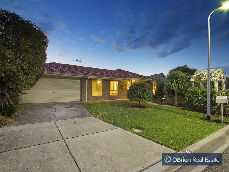 5 Wild Duck Way, Blind Bight VIC 3980