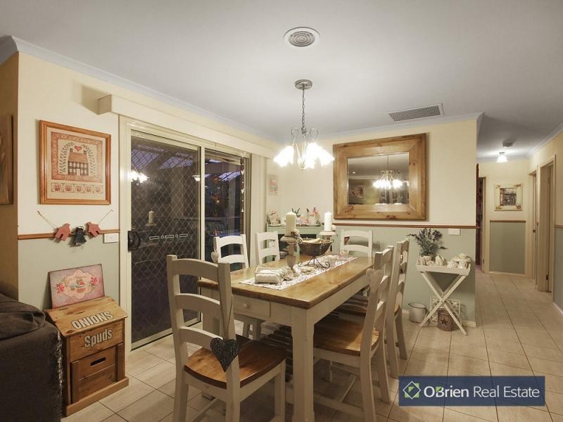 5 Wild Duck Way, Blind Bight VIC 3980