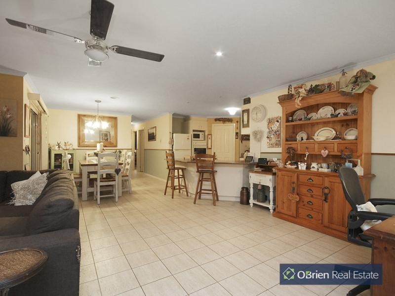 5 Wild Duck Way, Blind Bight VIC 3980