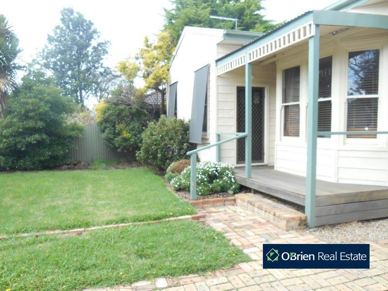 56 Clarendon Street, Cranbourne VIC 3977