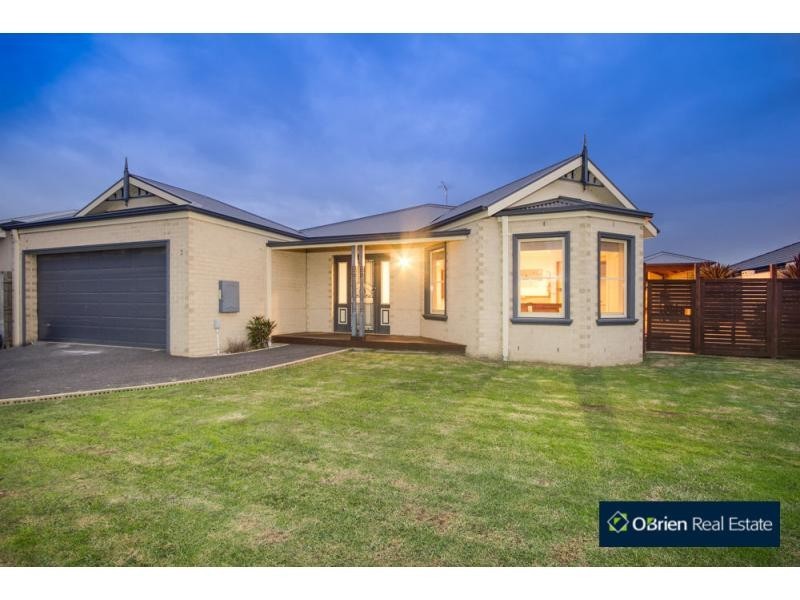 3 Iris Wells Close, Tooradin VIC 3980
