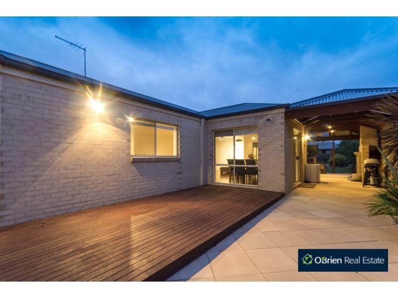 3 Iris Wells Close, Tooradin VIC 3980