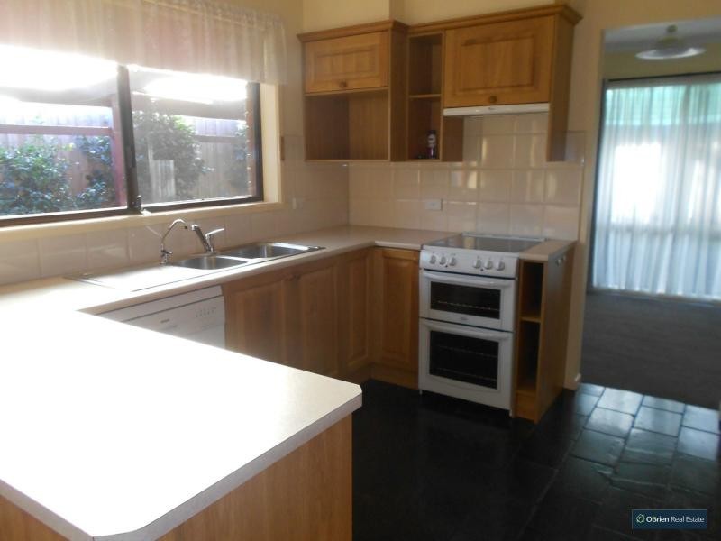 5 Topaz Place, Narre Warren VIC 3805