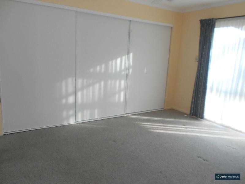 5 Topaz Place, Narre Warren VIC 3805