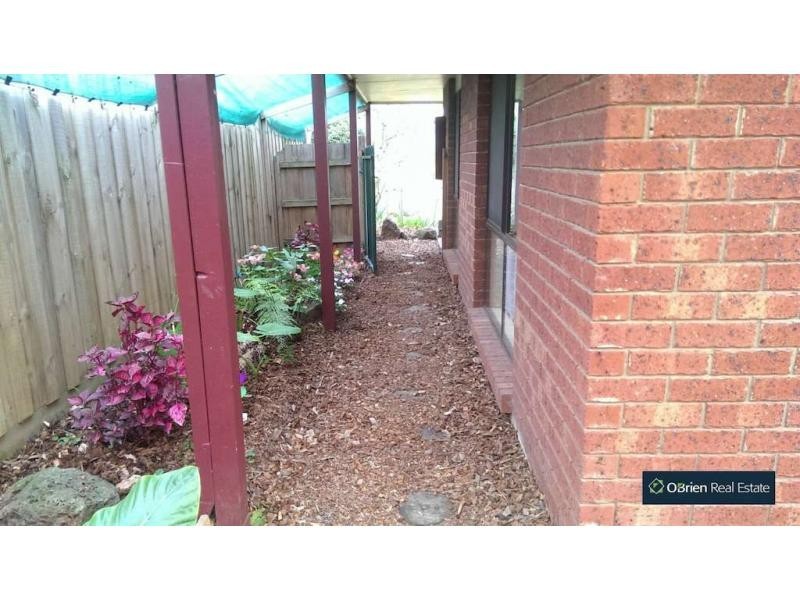 5 Topaz Place, Narre Warren VIC 3805