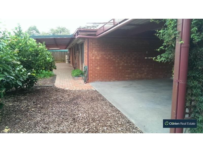 5 Topaz Place, Narre Warren VIC 3805