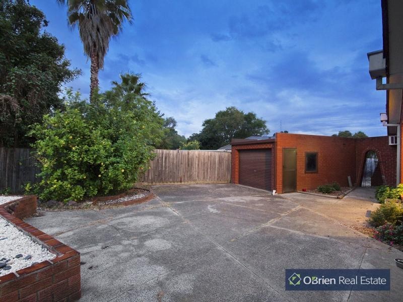 4 Wilkin Court, Endeavour Hills VIC 3802