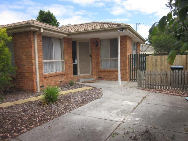 11 Culmara Court, Berwick VIC 3806