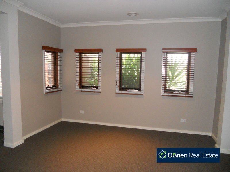 28 Wurundjeri Boulevard, Berwick VIC 3806