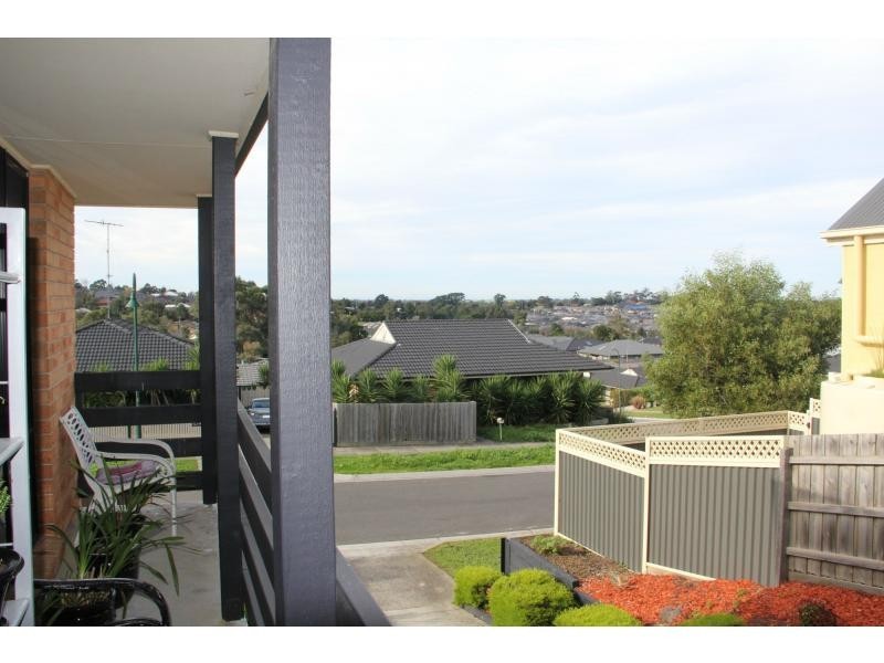 3 Luca Place, Pakenham VIC 3810