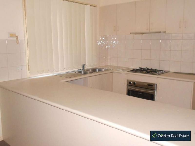 1/11 Reserve Street, Berwick VIC 3806