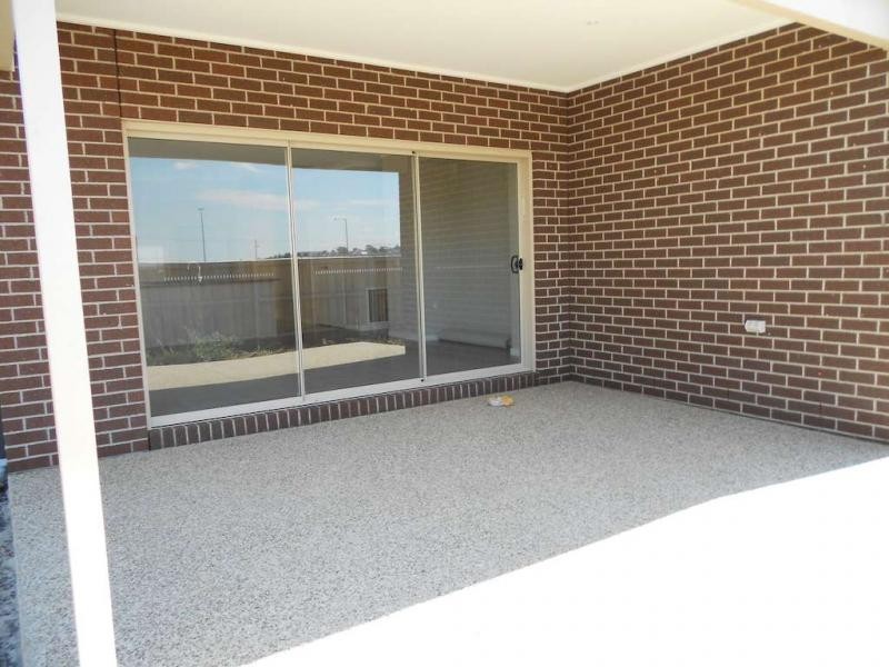 10 Curran Drive, Officer VIC 3809
