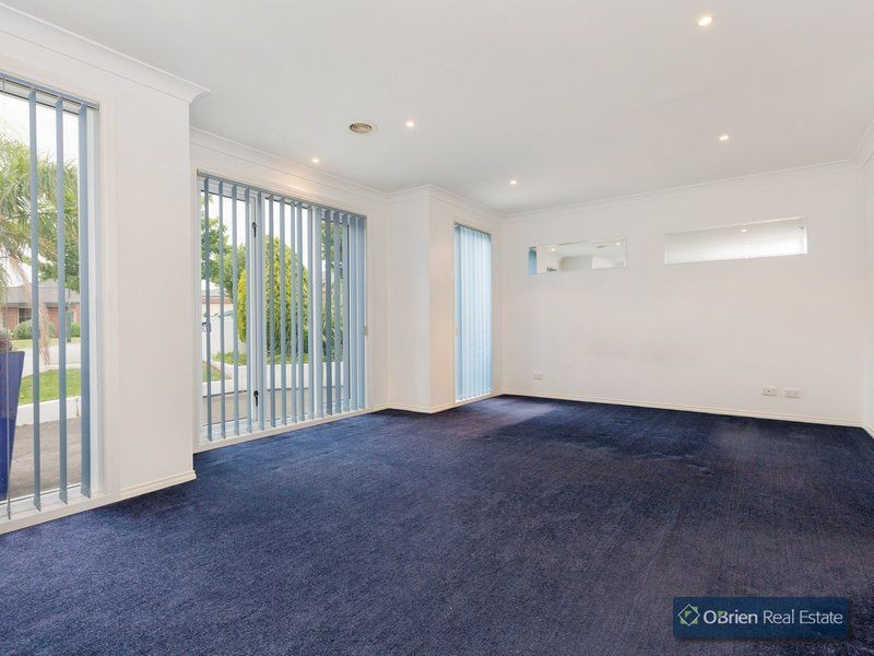 17 Piccadilly Court, Narre Warren South VIC 3805