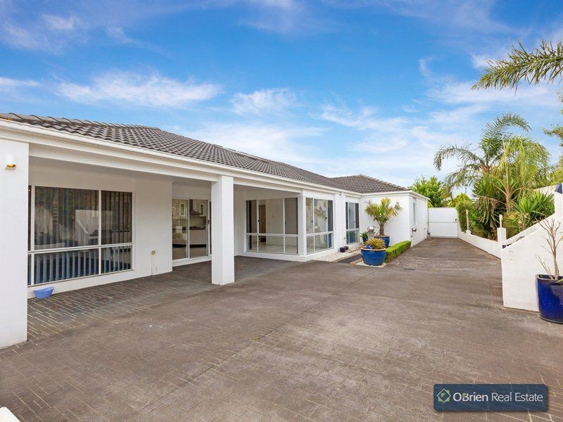 17 Piccadilly Court, Narre Warren South VIC 3805