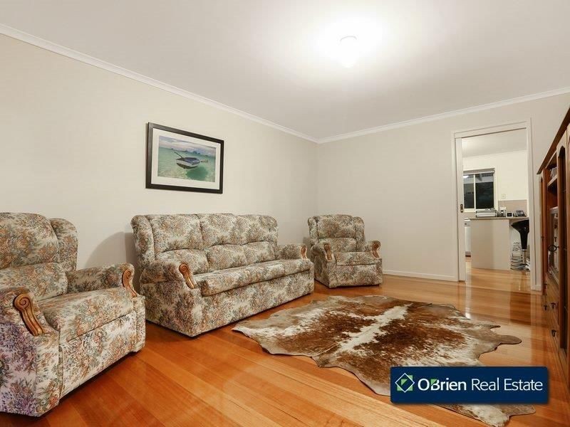 19 Andval Court, Berwick VIC 3806