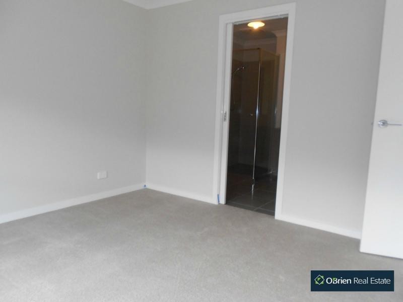 L358 Artfield Street, Cranbourne East VIC 3977