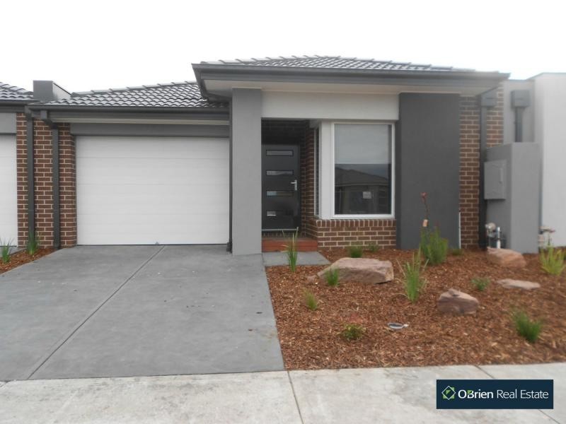 L357 Artfield Street, Cranbourne East VIC 3977