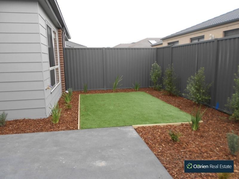 L357 Artfield Street, Cranbourne East VIC 3977