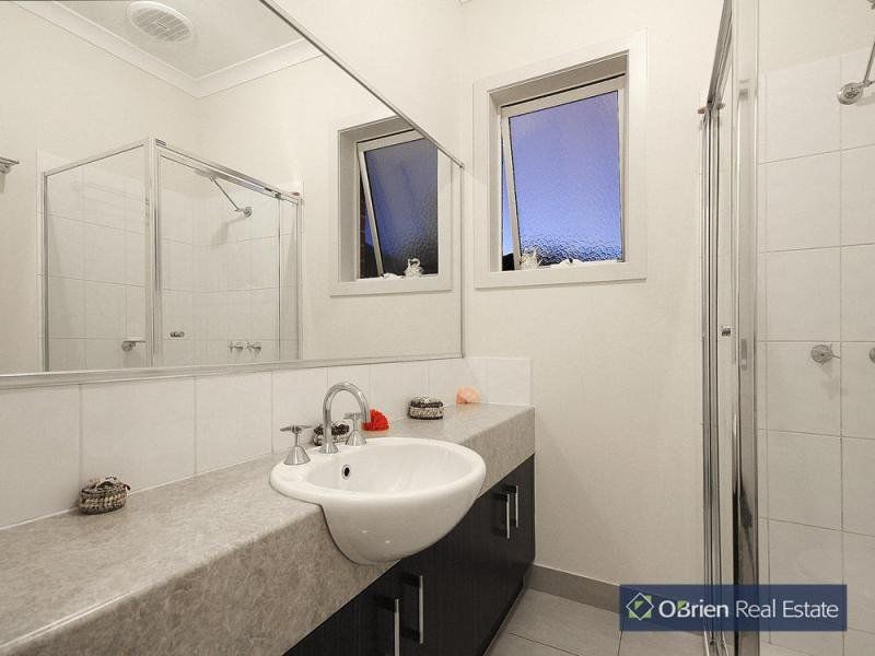 41A Fairbairn Road, Cranbourne VIC 3977