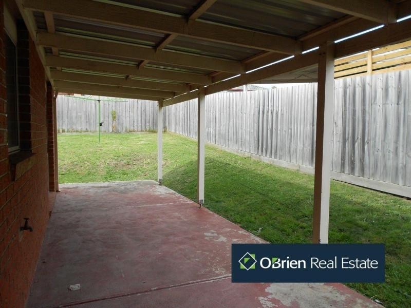 4 Prime Court, Berwick VIC 3806