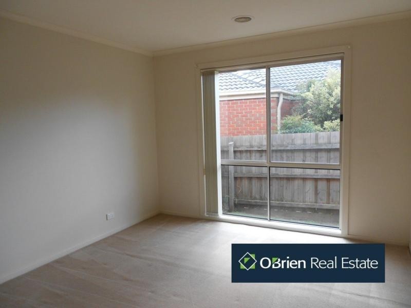 4 Prime Court, Berwick VIC 3806