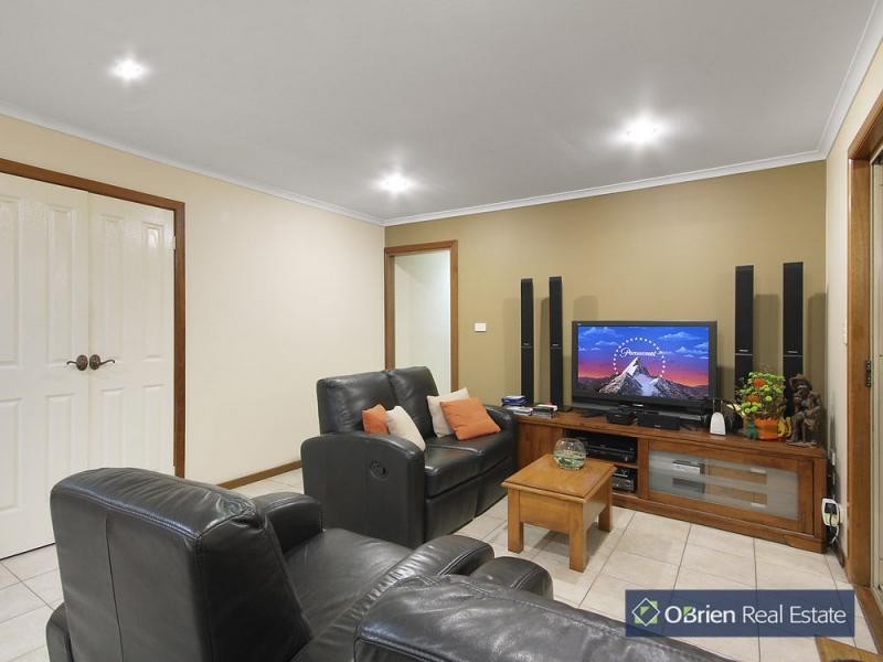 79 Thomas Mitchell Drive, Endeavour Hills VIC 3802