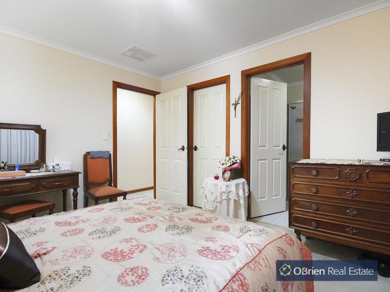 79 Thomas Mitchell Drive, Endeavour Hills VIC 3802